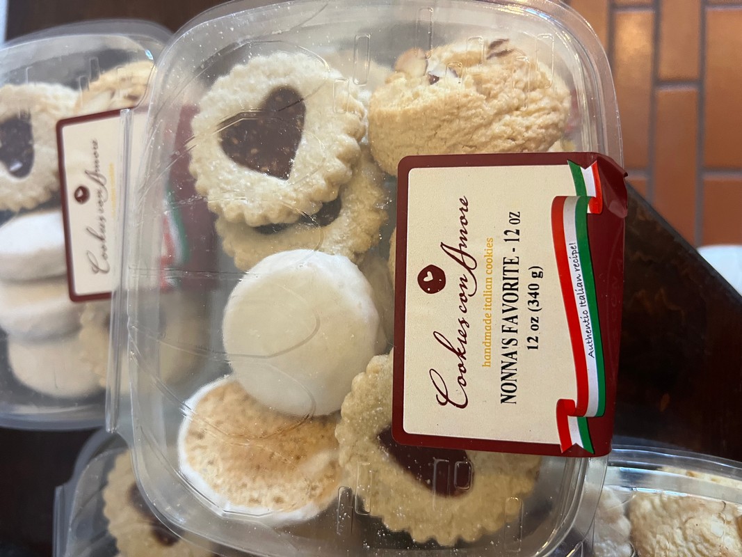 NONNA`S FAVORITE COOKIE ASSORTMENT