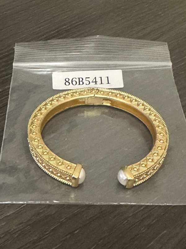 Gold Textured Pearl Tip Bracelet               